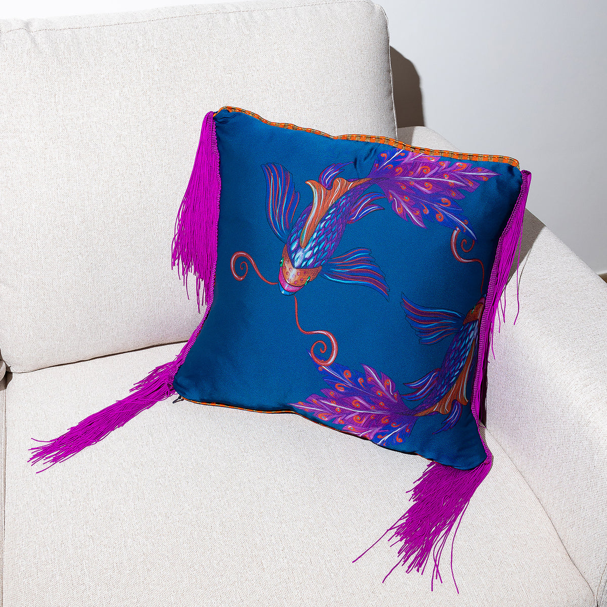 Side Pink Fringe Koi Fish Print Satin Cushion
